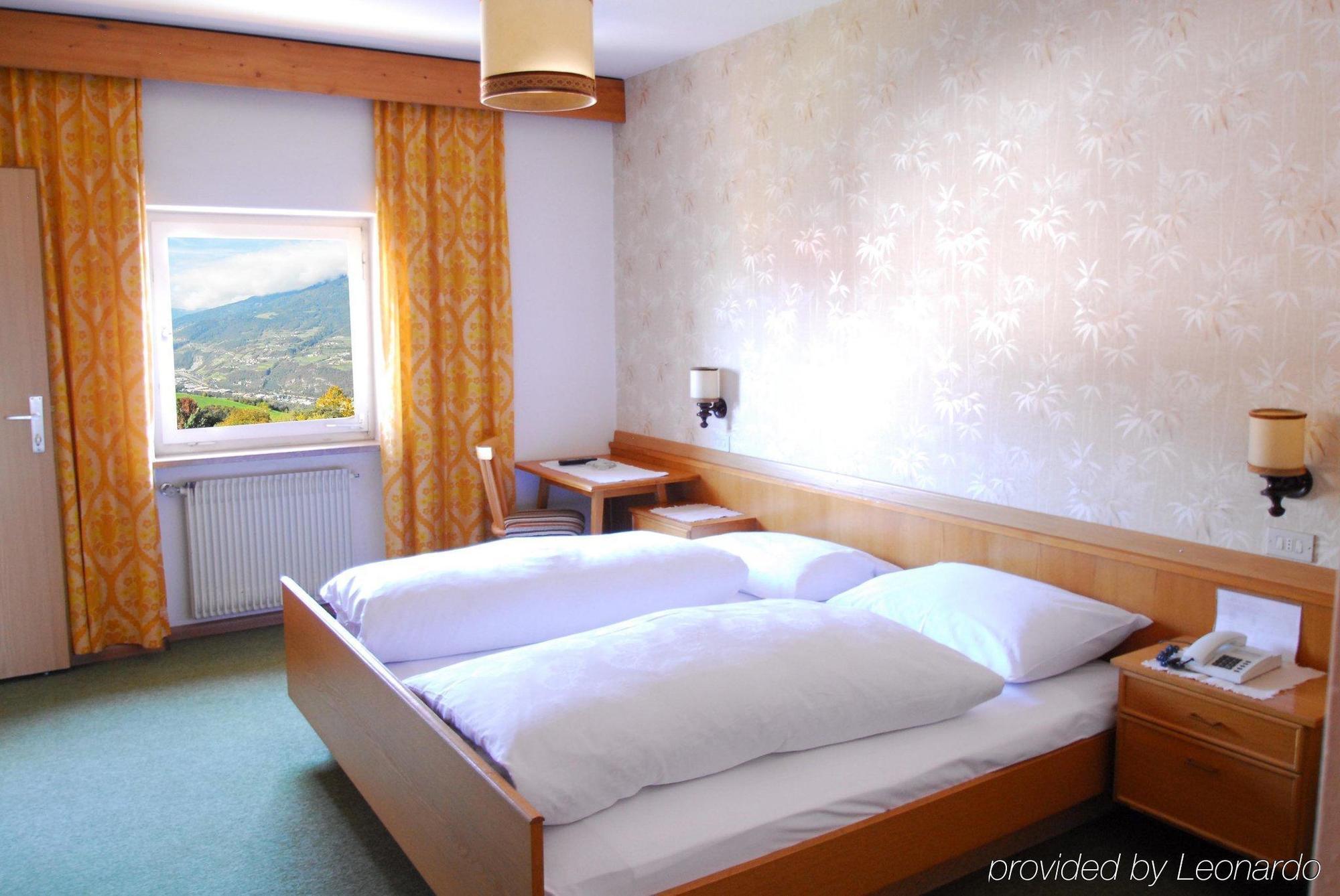 Panoramahotel Post Sant'Andrea in Monte Номер фото